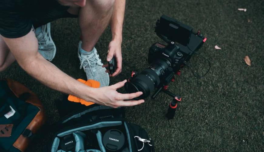 色彩心理学×动态美学，站前区产品视频拍摄公司唤醒感官冲击力