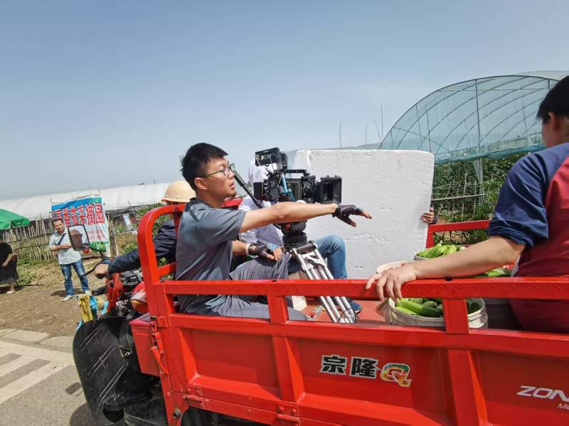 电商爆款背后的推手：站前区产品视频拍摄公司精准捕捉卖点痛点